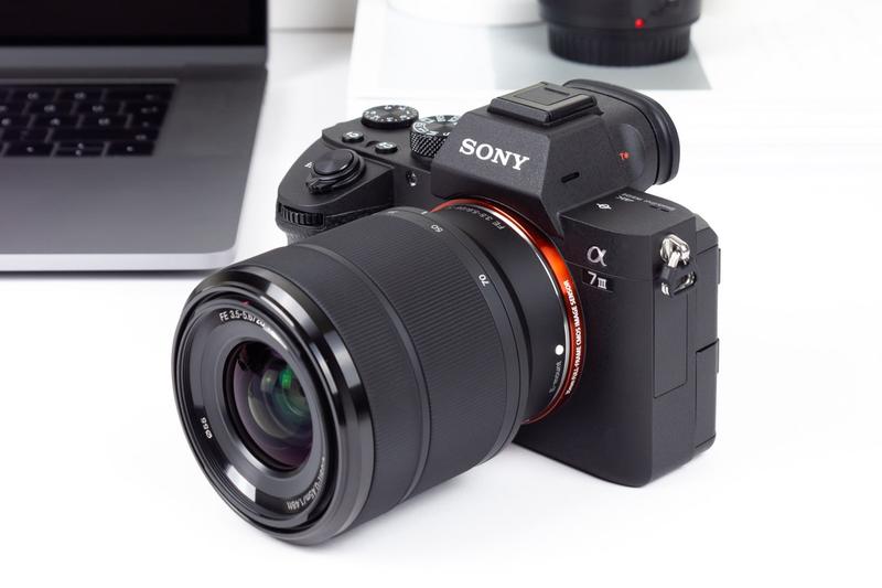 Sony Alpha 7 Serie - Spiegelose Vollformat Systemkameras - Sony